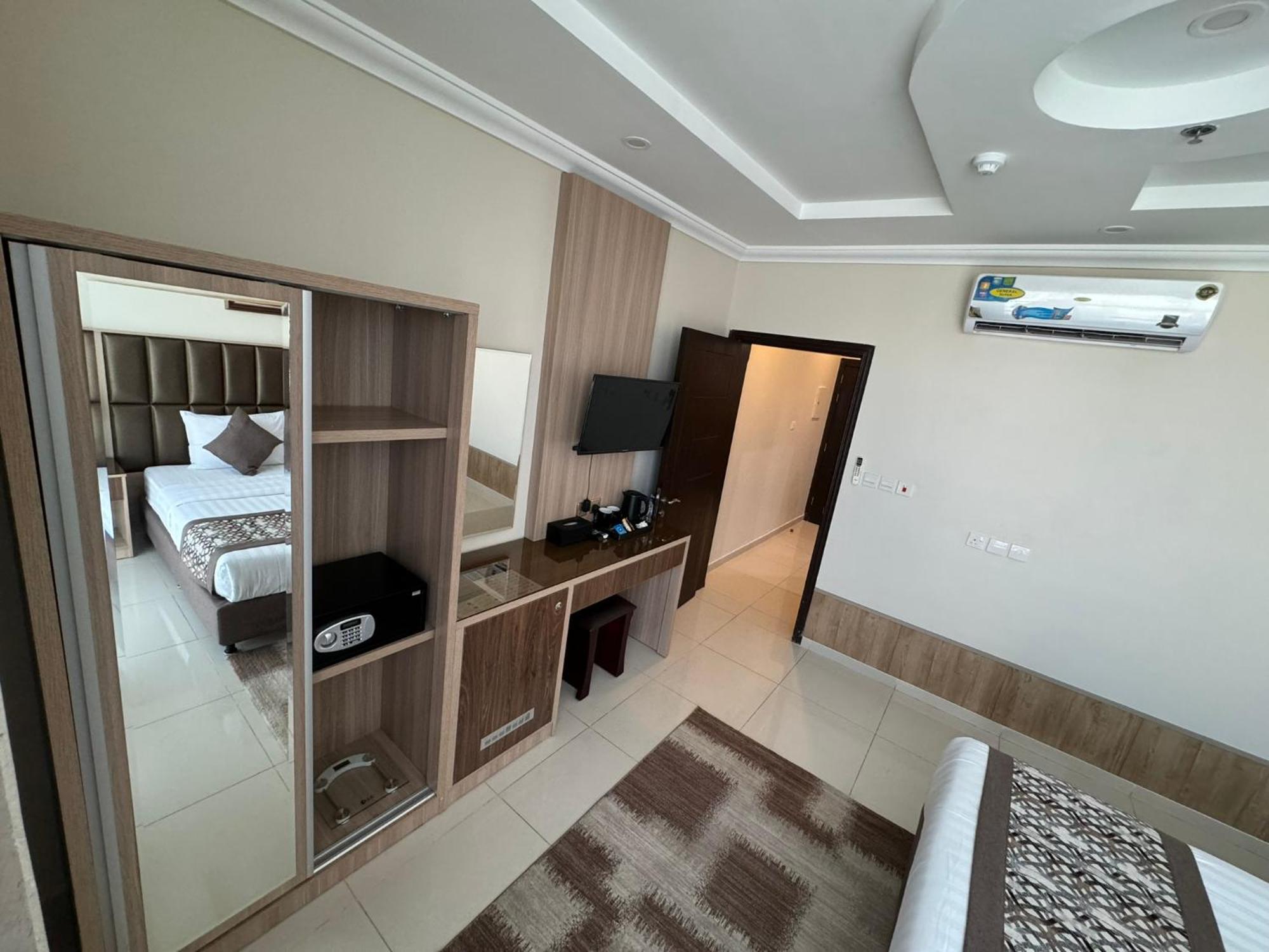 Primotel Suites As Salamah Jeddah Exterior foto